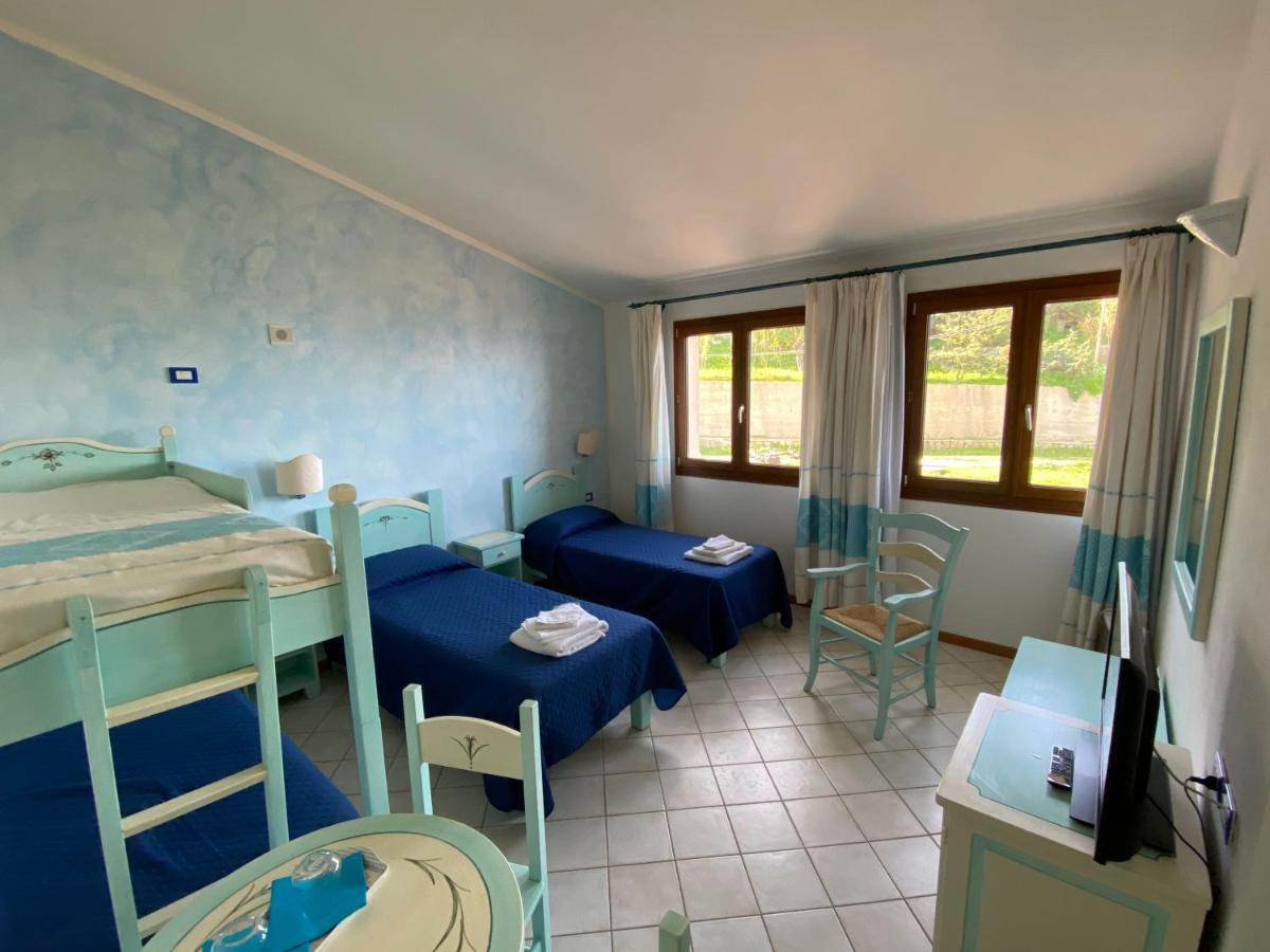 La Locanda Del Mare Valledoria  Chambre photo