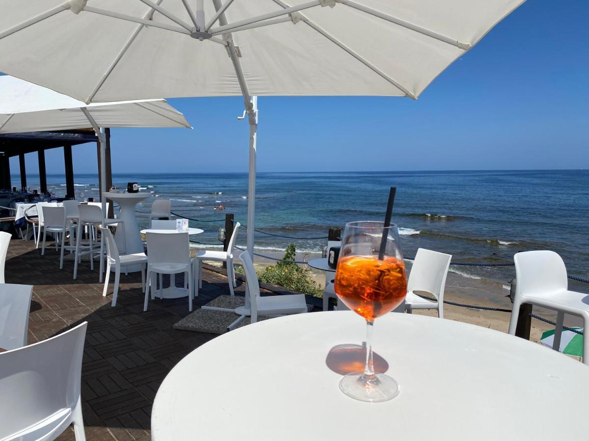 La Locanda Del Mare Valledoria  Extérieur photo
